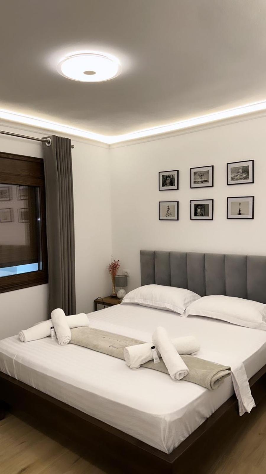 Vila Fatos Qama เบราท ภายนอก รูปภาพ
